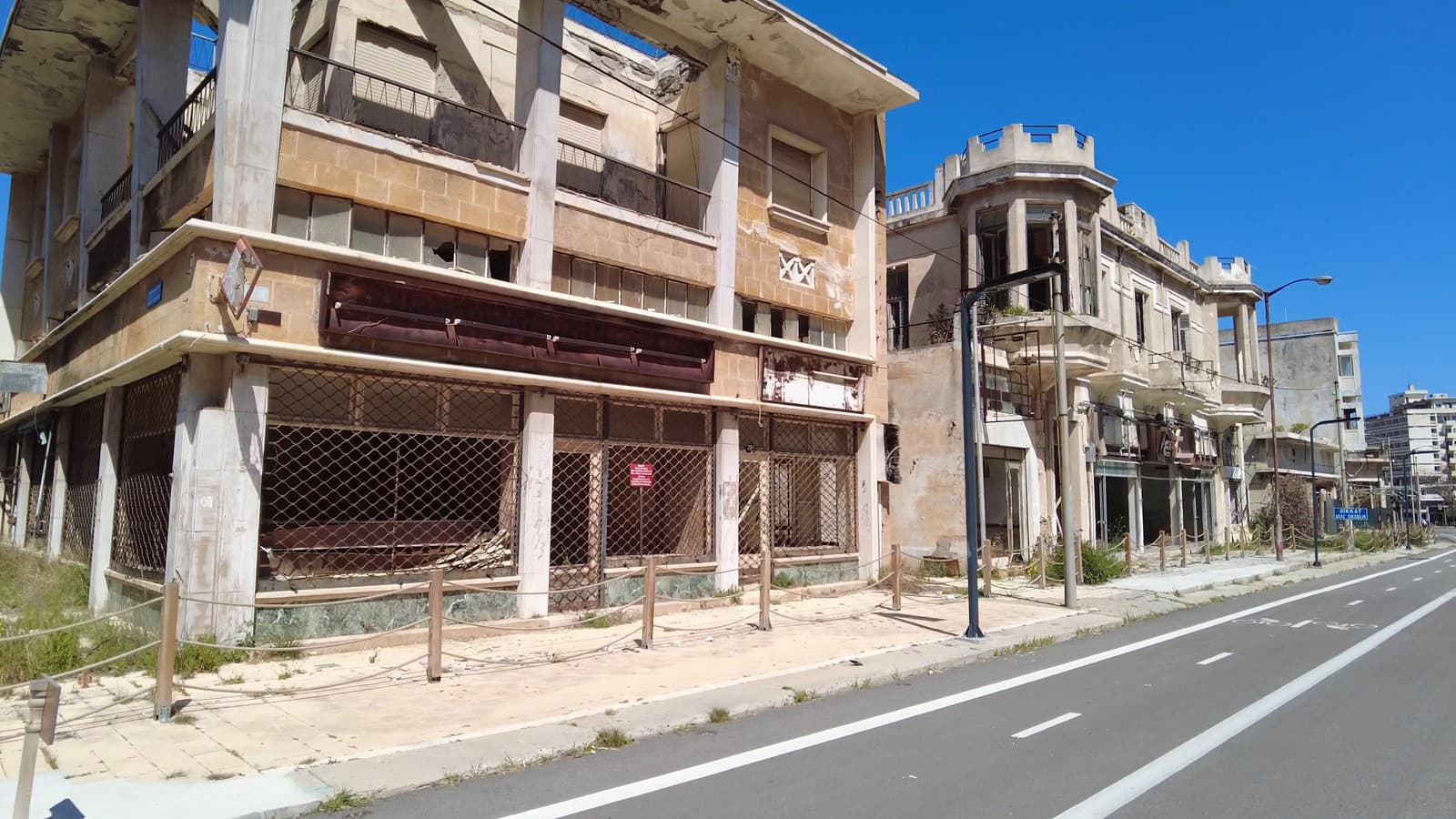 Cyperská Famagusta lákala smotánku,