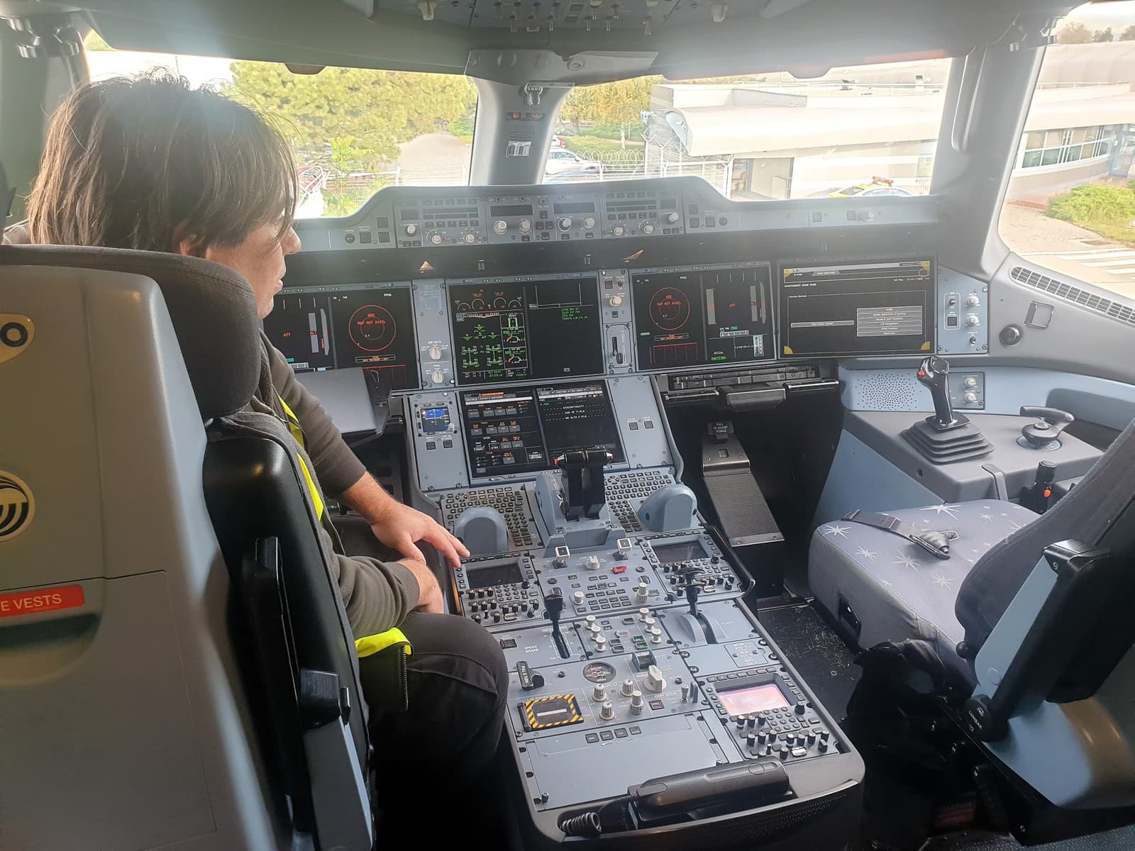 Kokpit stroja A350-900