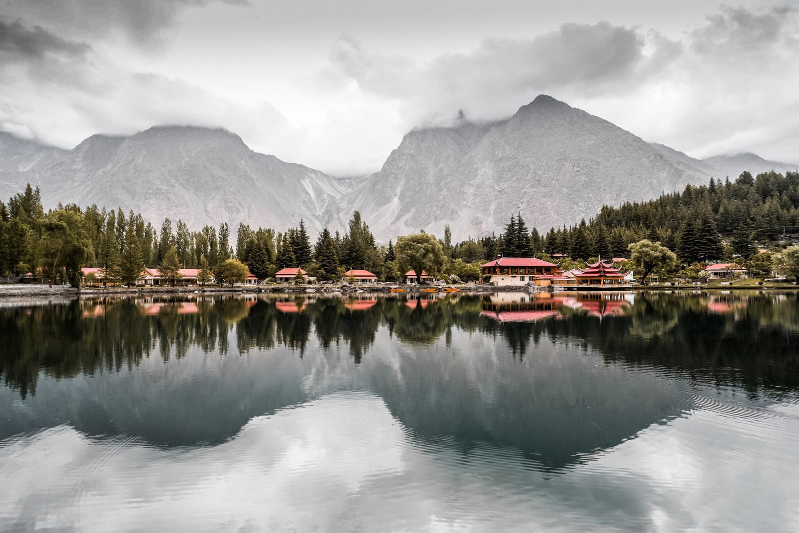 FOTOREPORTÁŽ: Pakistan je tajným
