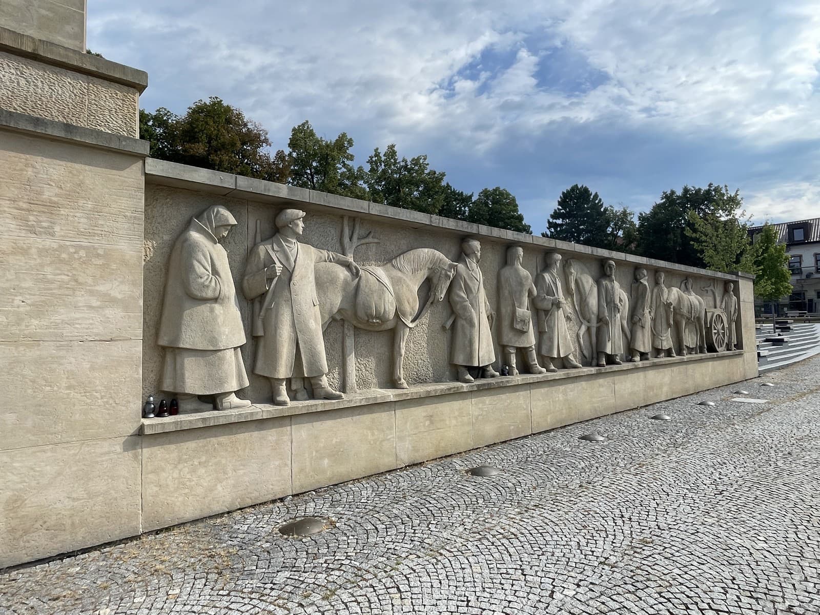 Slovenské národné povstanie zasiahlo