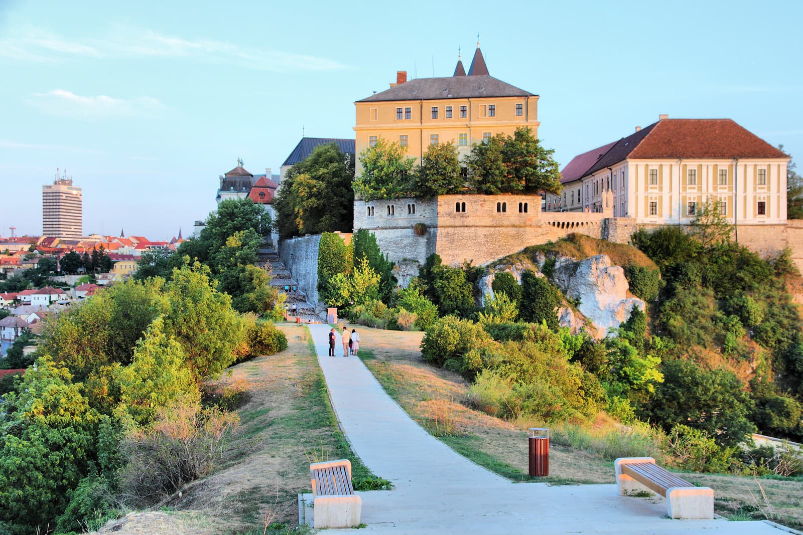 Od dávnych kráľovien po