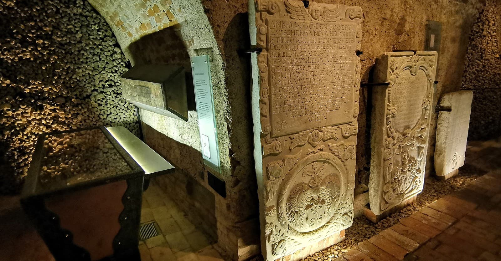 Это скрыто под