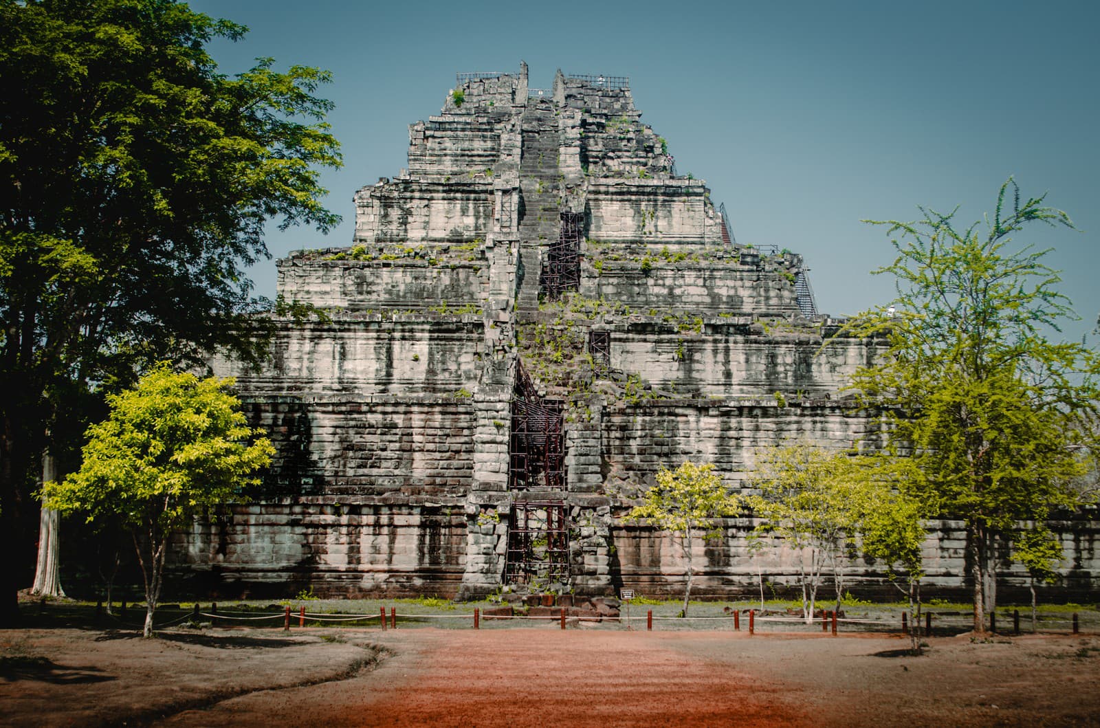 Koh Ker – stratené