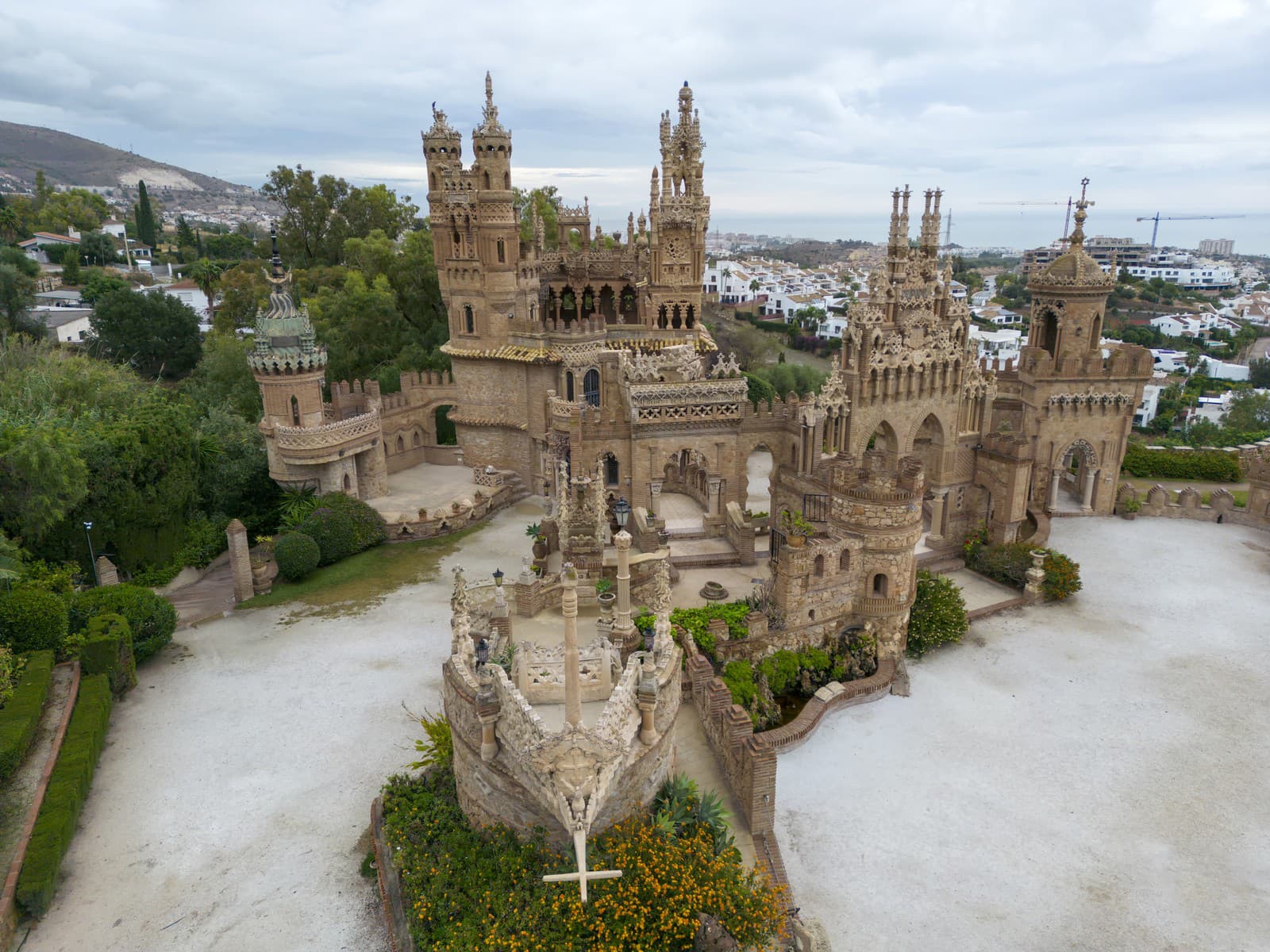 Замок Кастильо де Коломарес