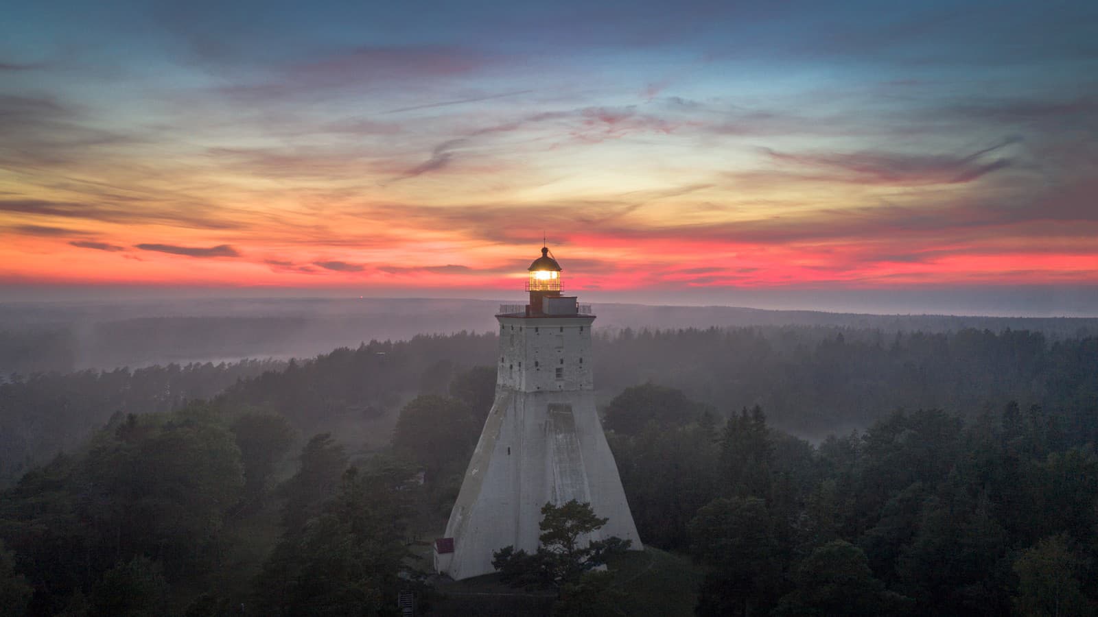 Hiiumaa - estónsky ostrov,