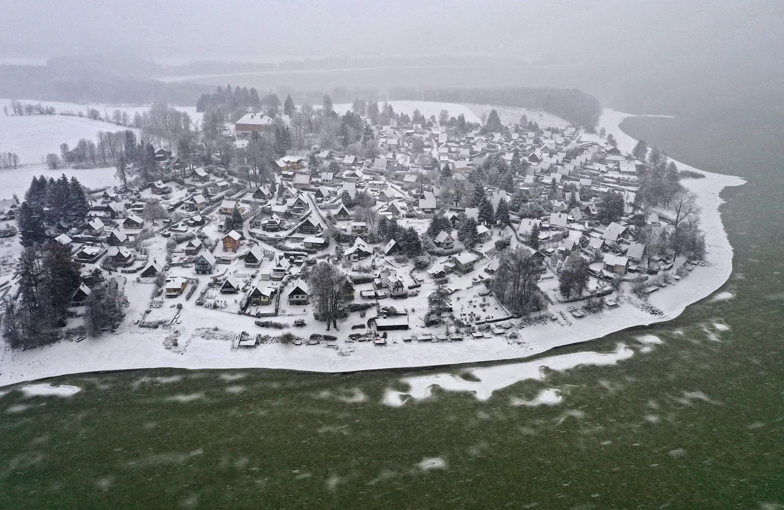 Увлекательная игра природы: Плотина