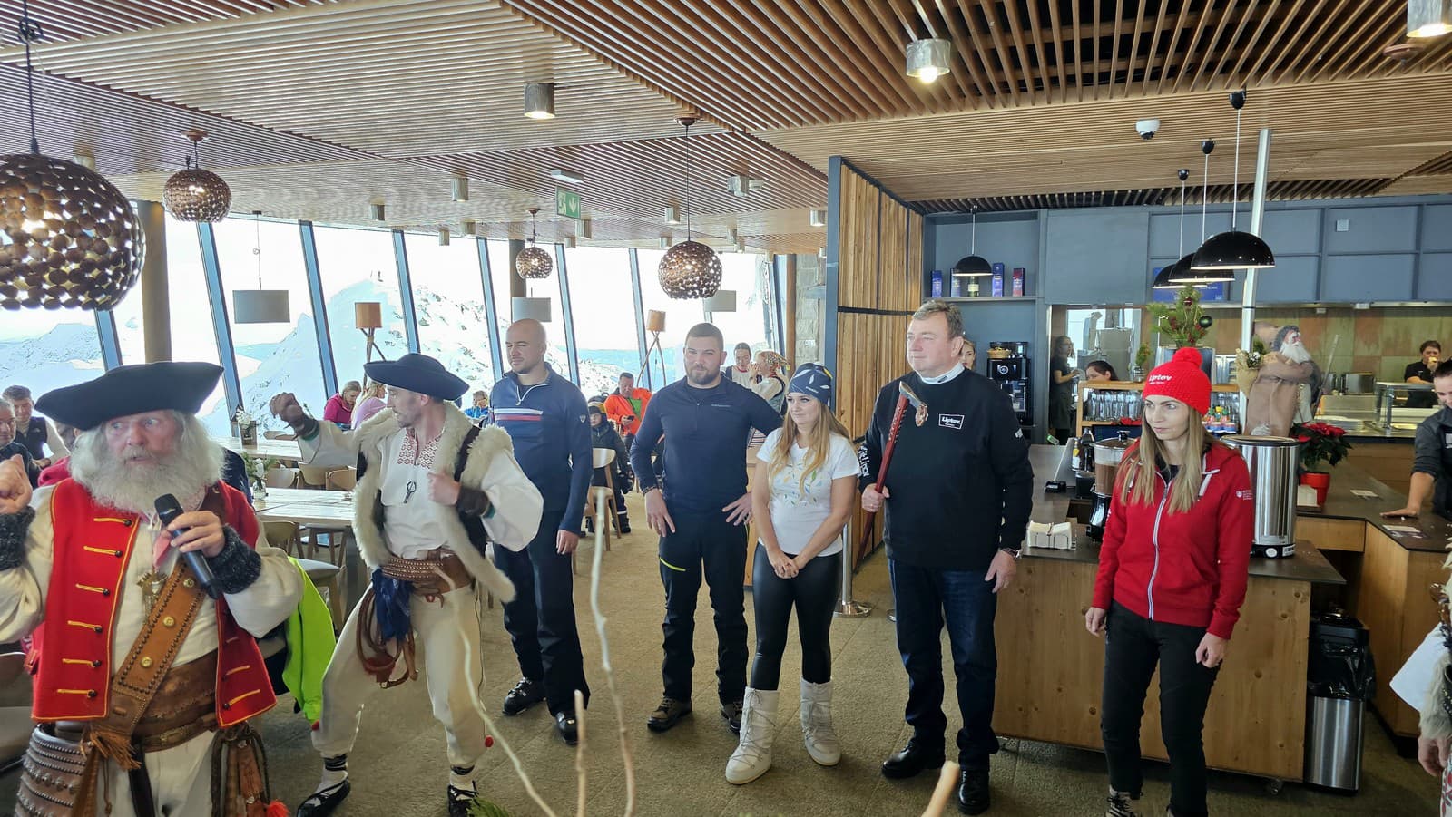 Открытие зимнего сезона на курорте Ясна