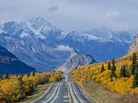 Pre toho, kto cestuje po Aljaške autom, je Lion's Head jedným z najkrajších výhľadov, aké sa môžu naskytnúť. 
FOTO: bigstock.com 
