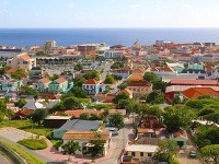 Karibská Aruba – ostrov zamilovaných párov a historických skvostov