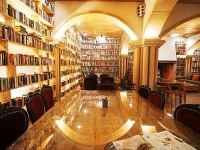 Najoriginálnejší hotel Portugalska je rajom pre všetkých knihomoľov