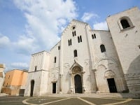 Talianske Bari: Mesto, ktoré spája starý svet s novým