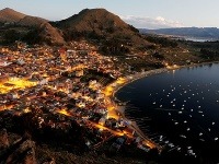 Jazero Titicaca pripomína smetisko