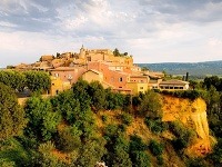 Roussillon: Umelecké mestečko s okrovou zemou