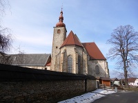 Kostol sv. Petra, Okoličné