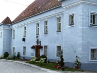 Obec Cerová