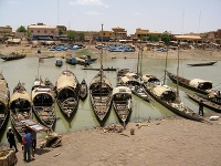 Lode v Mali