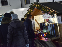 Vianočné trhy na západnej terase Bratislavského hradu