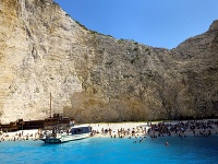 Pláž Navagio na ostrove Pláž Navagio na ostrove