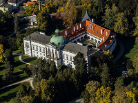Topoľčiansky kaštieľ
