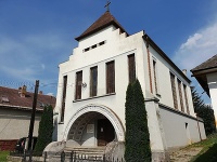 Evanjelický kostol v Magnezitovciach