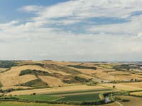 Panoráma v okolí mesta Tarquinia