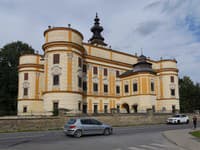 Renesačný kaštieľ, ktorý vlastnil rod Máriássy v Markušovciach