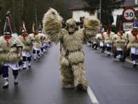 OBRAZOM: Pyrenejský karneval Joaldunak
