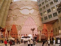 Všetky cesty vedú na Al Wasl Plaza