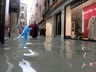 Benátky sú pod vodou