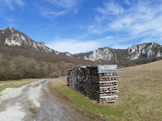Na snímke Súľovské skaly