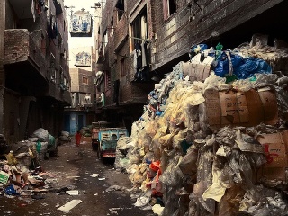 Manshiyat Nasser, Mesto odpadkov