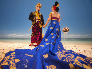 Indonézski mladomanželia