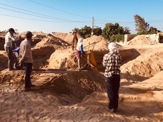 Slovenskí egyptológovia z archeologickej