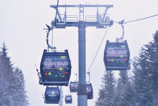 Lyžovačka v lyžiarskom stredisku