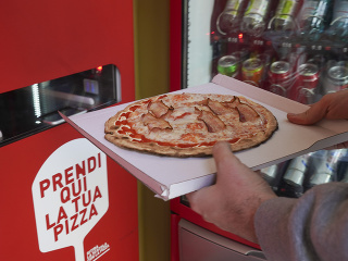 Automat na pizzu v