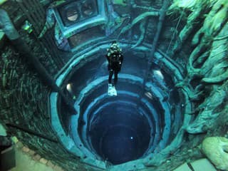 Deep Dive Dubai -