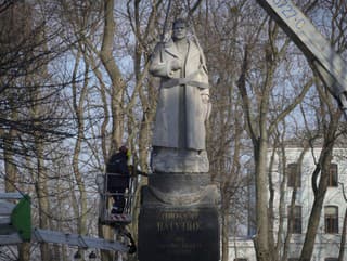 V Kyjeve demontovali pamätník