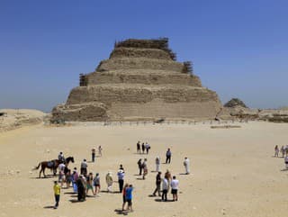 Pyramída v Sakkáre