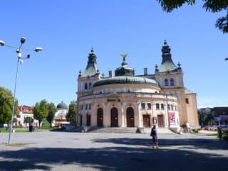 Budova Reduty na Radničnom