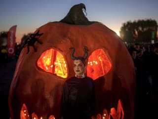 Halloween sa slávi v