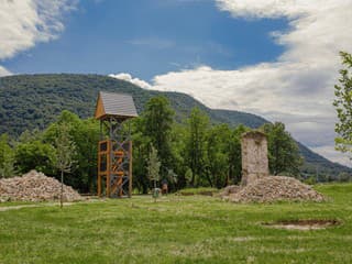 Areál pri Gombaseckej jaskyni