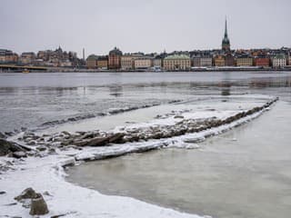 Pokles hladiny mora odhalil