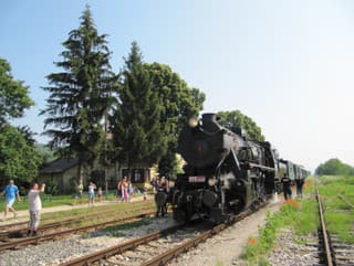 Retrovlak Radošinka sa vracia: