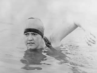 Gertrude Ederleová pred 100