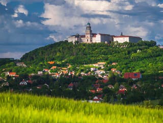 Tajomstvá tisícročného kláštora: Kúsok