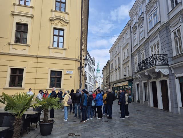Bratislava smeruje k rekordu.