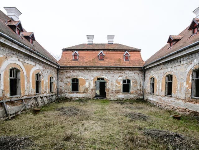 Želiezovce