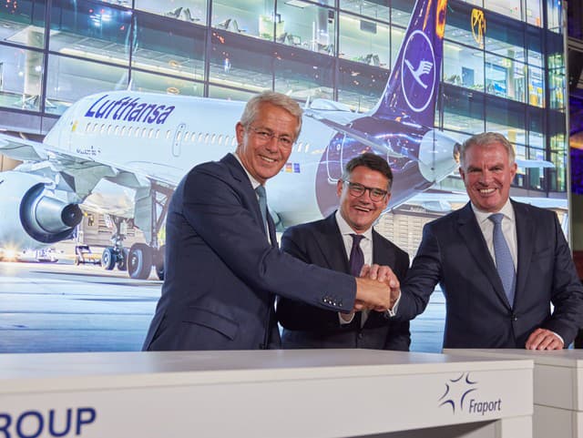 Lufthansa zvíťazila v súboji