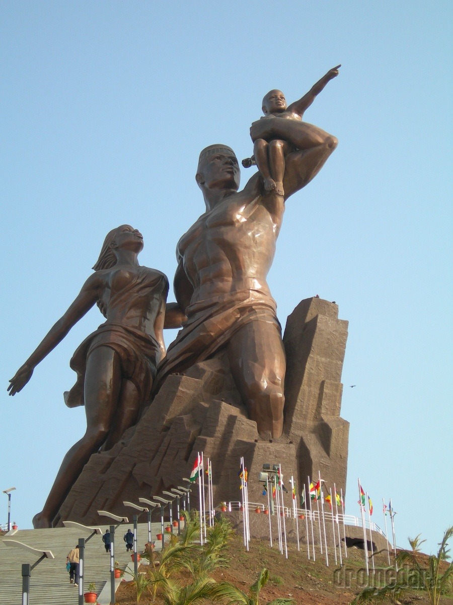 Pamätník znovuzrodenia Afriky, Senegal