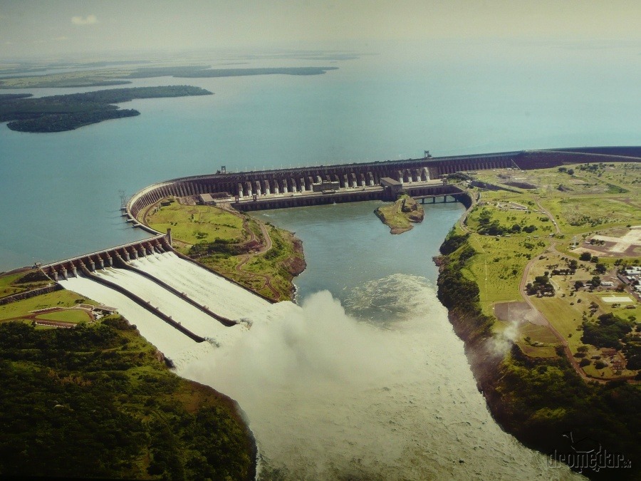 vodná elektráreň Itaipú, Brazília